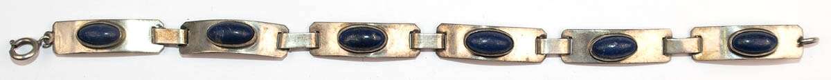 Armband, 835er Silber mit 6 ovalen Lapislazuli-Cabochons besetzt, Georg Kramer punziert, Ges.-Gew. 15,1 g, L. 21 cm - photo 1