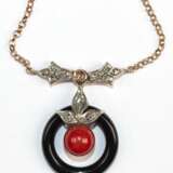 Collier, 585er RG/ WG 14 kt., 6,5 g, Koralle, Onyx, Diamanten ca. 0,28 ct., Länge ca. 44 cm - photo 1