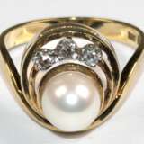 Ring mit Perle ca. 7,5 mm, 585er GG, 5,6 g, 3 Brillanten ca. 0,10 ct., RG 56, Innendurchmesser 17,8 mm - photo 1
