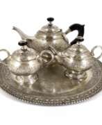 Métal blanc. Service in the Arabic style 