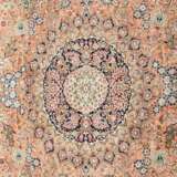 Orientteppich aus Seide. GHOM/PERSIEN, 20. Jahrhundert, 410x310 cm. - фото 3