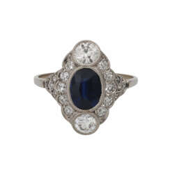 Art Déco Ring mit ovalem Saphir und Altschliffdiamanten,