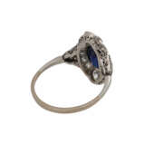 Art Déco Ring mit ovalem Saphir und Altschliffdiamanten, - photo 3