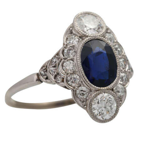 Art Déco Ring mit ovalem Saphir und Altschliffdiamanten, - Foto 5