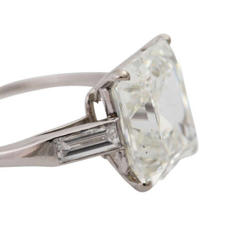 Ring mit Diamant im Smaragdschliff 5,84 ct - photo 5