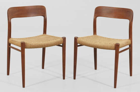 Paar Mid-Century-Stühle von Niels O. Møller - фото 1