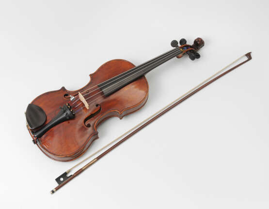 Violine mit 2 Bogen - photo 1