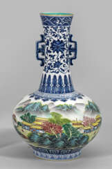 Blauweiß-Flaschenvase mit Landschaftsdekor