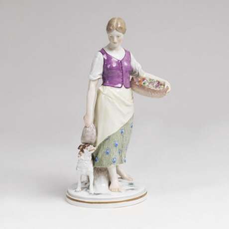 Jakob Ungerer. Jugendstil-Figur 'Landmädchen mit Wachtelhund' - Foto 1