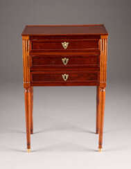 LOUIS XVI.- GUERIDON