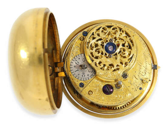 Taschenuhr: 18K Repousse Doppelgehäuse-Spindeluhr mit Chatelaine, sehr feine Qualität, John Cowell London No.8189, Londoner Hallmarks 1749 - Foto 5