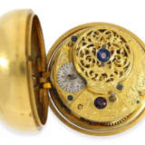 Taschenuhr: 18K Repousse Doppelgehäuse-Spindeluhr mit Chatelaine, sehr feine Qualität, John Cowell London No.8189, Londoner Hallmarks 1749 - фото 5