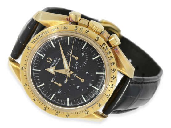 Armbanduhr: Omega Rarität, äußerst rare, limitierte vintage Omega Speedmaster Moonwatch "150th Anniversary" in 18K Gold, No.084/150, Ref. 1450052, ca.1998 - photo 1
