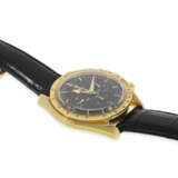 Armbanduhr: Omega Rarität, äußerst rare, limitierte vintage Omega Speedmaster Moonwatch "150th Anniversary" in 18K Gold, No.084/150, Ref. 1450052, ca.1998 - фото 6