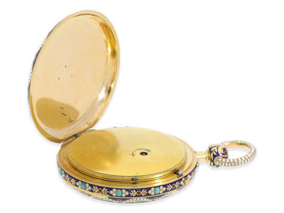 Taschenuhr: bedeutende, außergewöhnlich große Gold/Emaille Taschenuhr mit Orientperlen-Besatz und Schlagwerk, zugeschrieben Piguet Meylan/Frères Oltramare No.4404, ca.1820 - фото 9