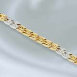 Armband: modernes und hochwertiges Brillant/Goldschmiedearmband, feinste Brillanten von ca. 0,38ct - photo 2