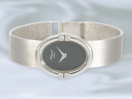 Armbanduhr: elegante, hochwertige vintage Damenuhr von Chopard, nahezu neuwertiger Zustand, Ref.5031, mit Originalbox und Originalzertifikat von 1977 - Foto 2