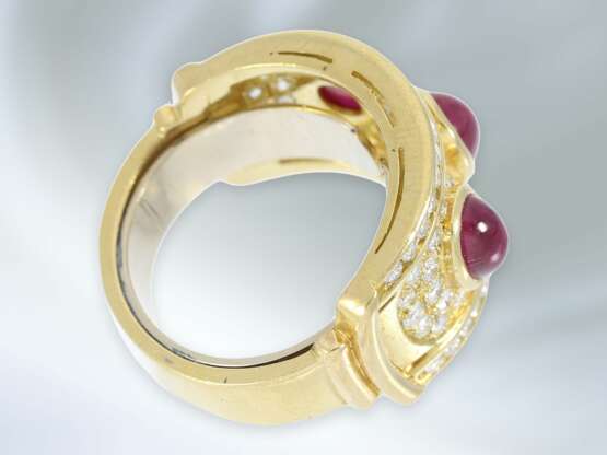 Ring: besonders breiter und geschmackvoller Rubin/Brillant-Goldschmiedering, ca. 4,76ct, Handarbeit - photo 3