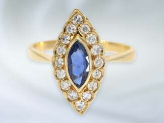 Ring: feiner Goldschmiedering mit Saphir- und Diamant-Besatz, Handarbeit aus 18K Gold