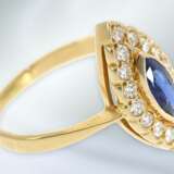 Ring: feiner Goldschmiedering mit Saphir- und Diamant-Besatz, Handarbeit aus 18K Gold - photo 2