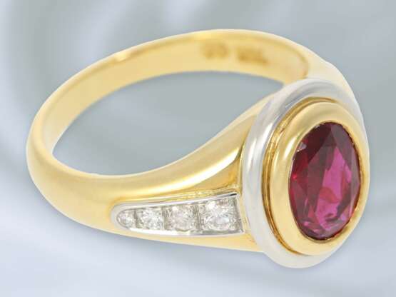 Ring: massive und dekorative vintage Goldschmiedearbeit mit Rubin-/Brillantbesatz, ca. 1,95ct, 18K Gold - photo 2