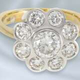 Ring: solide gefertigter und sehr hochwertiger Brillant-Blütenring aus 18K Gold, feine Brillanten von ca. 2,2ct - Foto 1