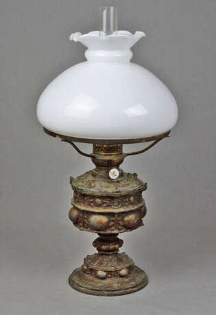 Historismus Petroleumlampe um 1880 - photo 1