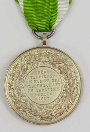 Anhalt: Médaille du Mérite de l'Art et de la Science - Caroline Bardua 1857. - photo 3