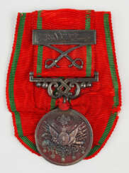 Türkei: Liakat Medaille, in Silber, mit Säbel- und Datumsspange.