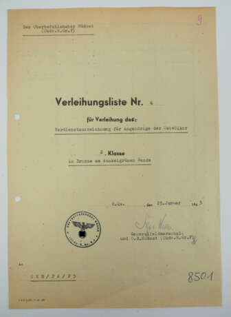 Verdienstauszeichnung für Angehörige der Ostvölker, 2. Klasse in Bronze am dunkelgrünen Bande, Verleihungsliste - Freiherr von Weichs. - photo 1
