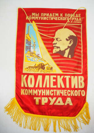 Sowjetunion: Lot von 2 Flaggen. - Foto 2