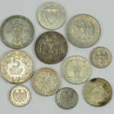 Weimarer Repbulik: Lot von 11 Münzen. - photo 2