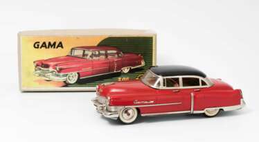 GAMA-Cadillac "300"