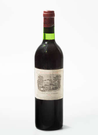 Chateau Lafite Rothschild - photo 1