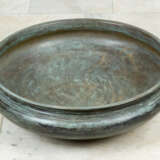 Large bronze bowl - photo 1