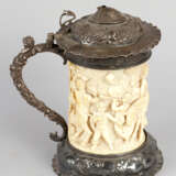 German tankard with silver mounted feed top lid and handgrip - Foto 2