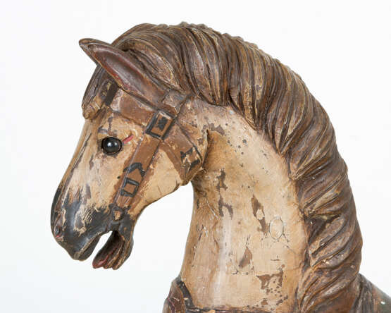 Children's Play-horse Wooden sculpted horse with remains of old colouring - photo 3
