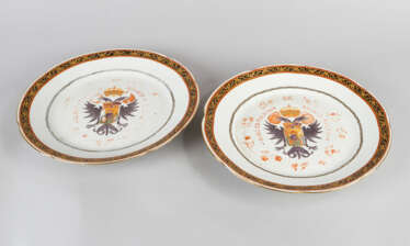 Compagnie des Indes Two Porcelain Dishes