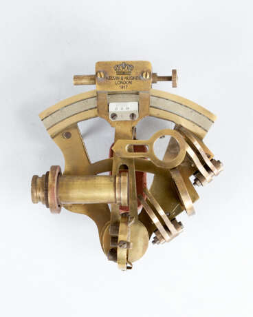 Calvin & Hughes London sextant with scale - фото 3