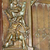 Memoration plaque of la Francaise de Lyon bronze bronze cast on wooden panel dated 1884 signed burban - Foto 2