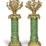 Ein Paar große Zierleuchter, 13-flammig. Wohl Frankreich, Mitte 19. Jahrhundert - Foto 1