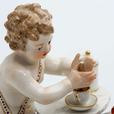 MEISSEN 'Amor, Kakao zubereitend', 19. Jahrhundert - photo 5