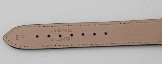 IWC SCHAFFHAUSEN, Damen-Armbanduhr, Mechanisch-Handaufzug, no. 967090. - Foto 3