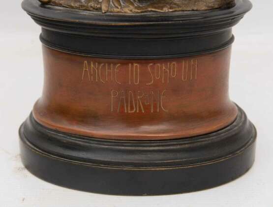 FOND. NELLI, Der Törichte, Bronze auf Holzphlinte, Rom 19./20. Jahrhundert - Foto 2