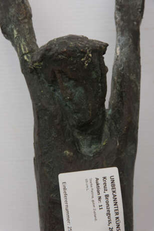 UNBEKANNTER KÜNSTLER, Christus ohne Kreuz, Bronzeguss, 20 Jahrhundert - Foto 2