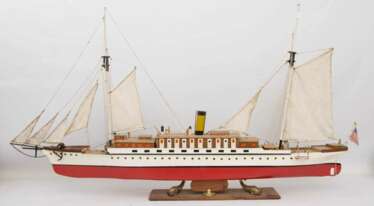 MINIATURSCHIFF, Amerikanisches Segelboot, Holz/ Leinen, Deutschland, 20 Jahrhundert