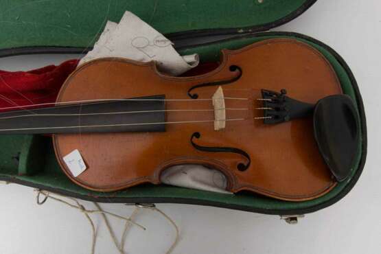 3/4 Geige mit kasten, Bogen und Kolophonium. - photo 2