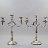 ITALIEN Paar 3-flammige Kerzenleuchter, 800 Silber, 20. Jahrhundert - Foto 1