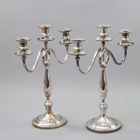 ITALIEN Paar 3-flammige Kerzenleuchter, 800 Silber, 20. Jahrhundert - Foto 2
