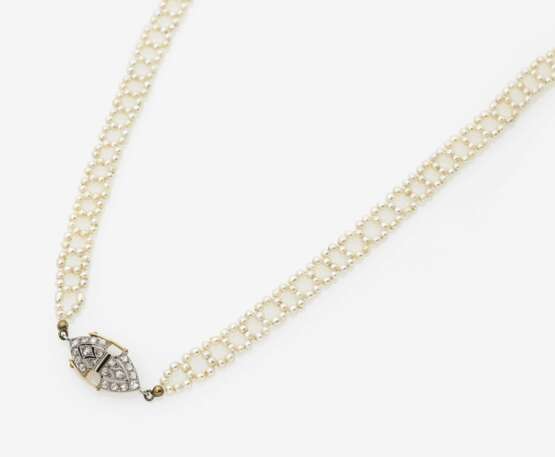 Perlenkette mit Diamantschließe - Foto 1